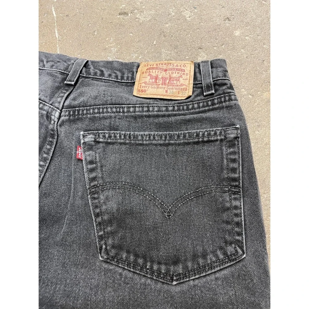 Vintage Levis 550 Jeans Mens 38x32‎ Black Relaxed Fit Tapered Made in USA 90s